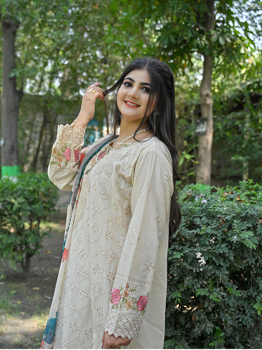 LUXURY 3 PIECE EMBROIDERED STITCHED