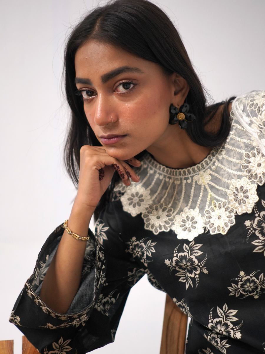 Elegant Black Embroidered Stitched Three-Piece Set